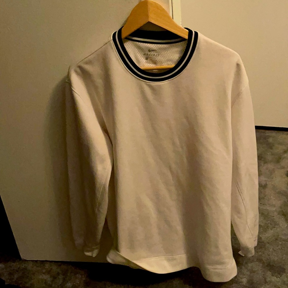 White DriFit Nike Longsleeve Shirt